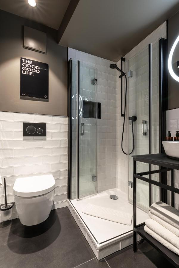 The Adams - Self Check In Hotel Baden-Baden Bagian luar foto